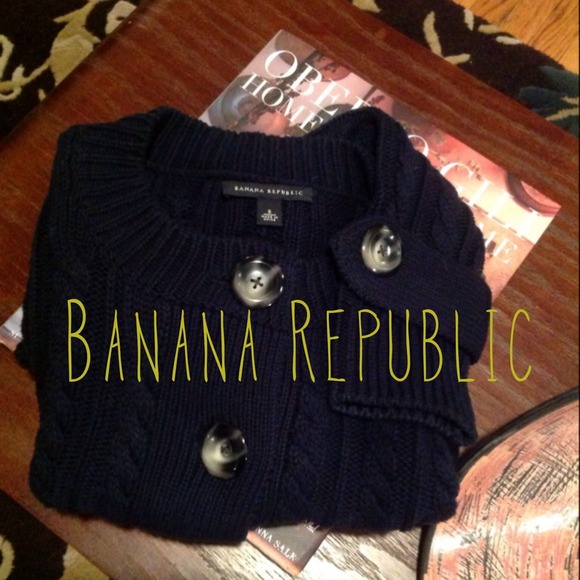 🎁SOLD!🎁Banana Republic navy cotton wool sweater
