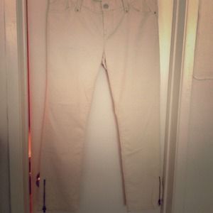 💖🙏🌞 REDUCED Gap 1969 ivory cords w/ ankle zip