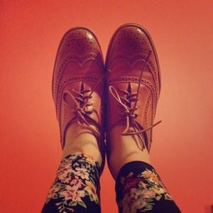 Brown leather Oxfords