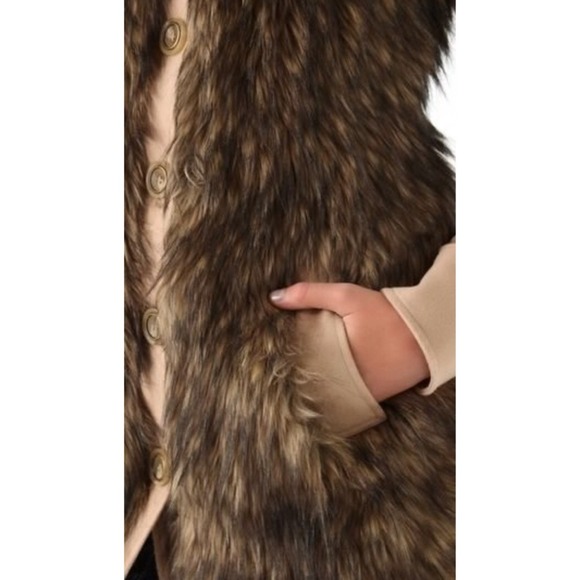 🔴sold🔴Rachel Zoe Marianna Faux Fur Coat - Picture 3 of 4