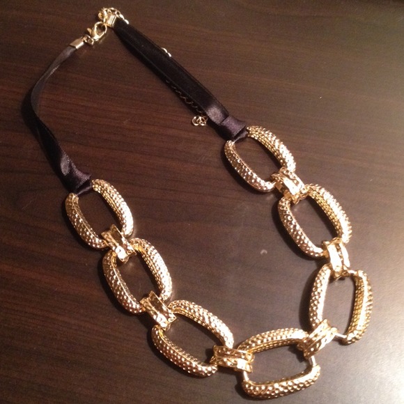 🚫Traded🔥Gorgeous Gold Chain