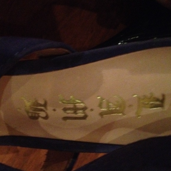 Lamb Purple suede shoes 8 - Picture 4 of 4