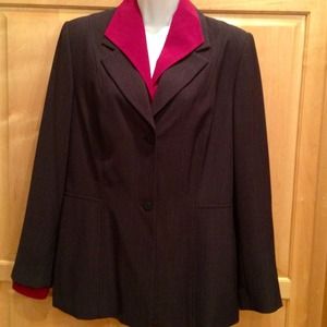 Dress barn pant suit with polyester shirt