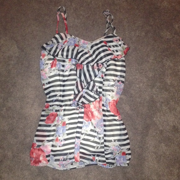 Striped / Floral Tank Top 💖