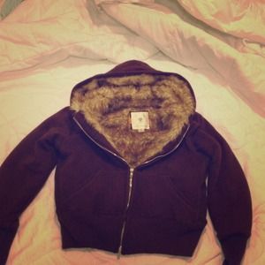 Brown fur hoodie ❄️⛄️