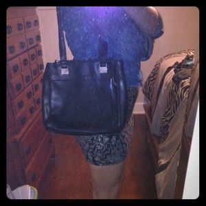 Liz Claiborne black handbag