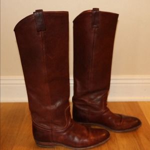 Gorgeous Frye boots size 9 great condition