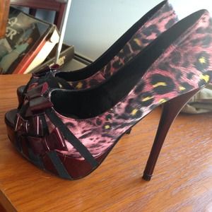 Pink and yellow High heels