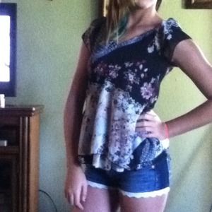 Colorful pattern small pleated design