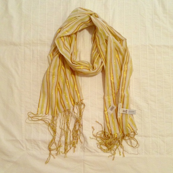 Banana republic gold thread summer scarf
