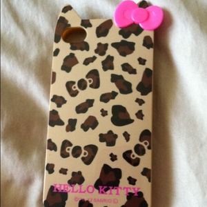 Hello Kitty case/JC hoodie bundle