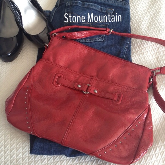 Stone Mountain red patent style handbag NWOT