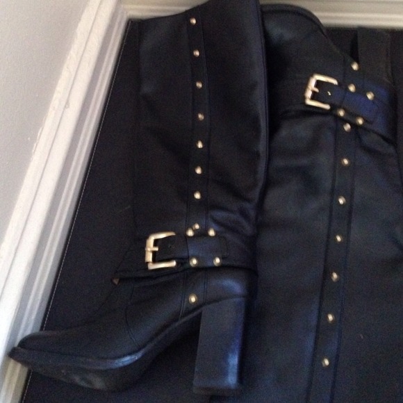 Michael kors studded shaft boot