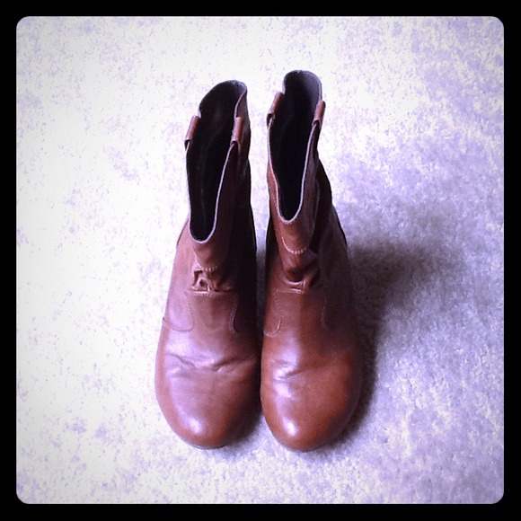 SOLD!!!!!!! Cathy Jean booties