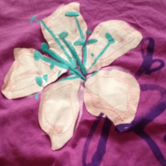 Purple Short Sleeved Tee with Flower from Old Navy - Picture 3 of 3