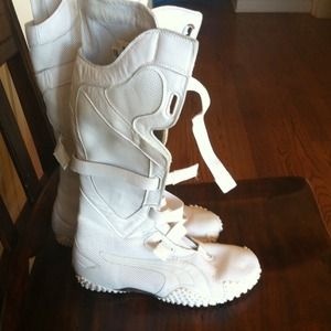 Puma boots