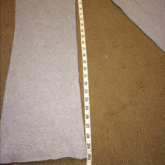 🚫SOLD🚫💋AMERICAN EAGLE SWEATPANTS💋 - Picture 4 of 4