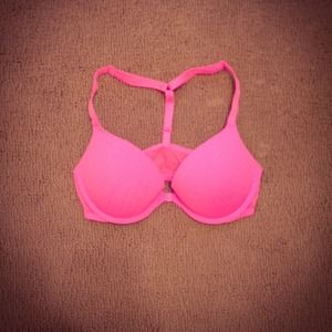 🚫SOLD🚫💕VICTORIAS SECRET BRA💕