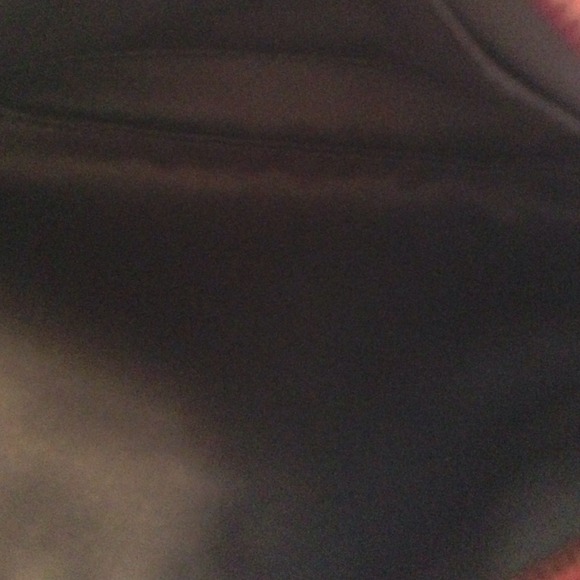 Coach patent leather wristlet - Picture 2 of 3