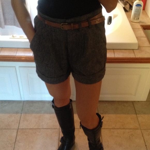 Forever 21 grey shorts