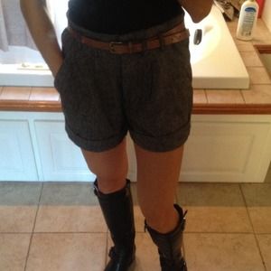 Forever 21 grey shorts