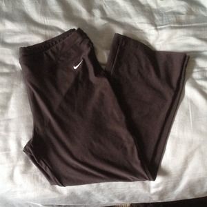 🌟Reduced! Nike Crop Yoga Pants