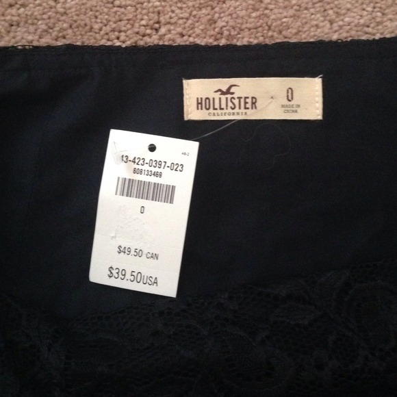 💕BUNDLED💕Lace & Chiffon Hollister Skirt - Picture 2 of 4