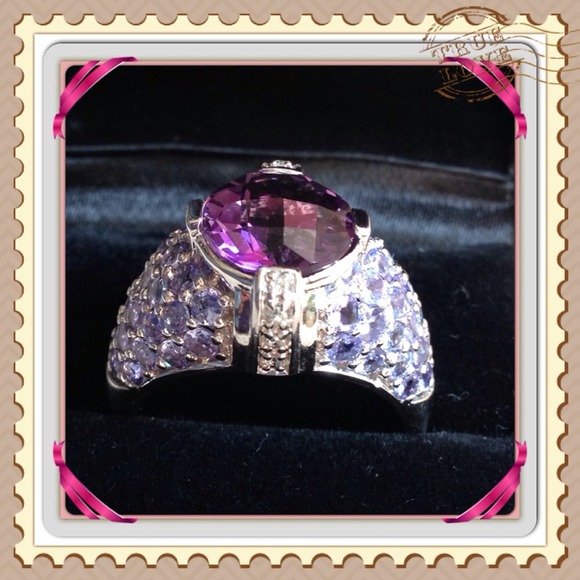 14K SOLID GOLD with Amethyst