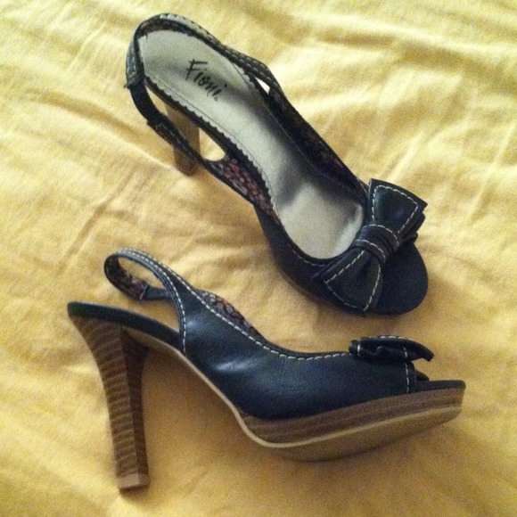 Black heels sz 5.5