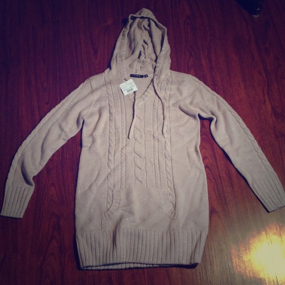 ❌SOLD❌Light purple sparkly sweater!