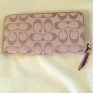 Coach zip around wallet - khaki n pink C design.