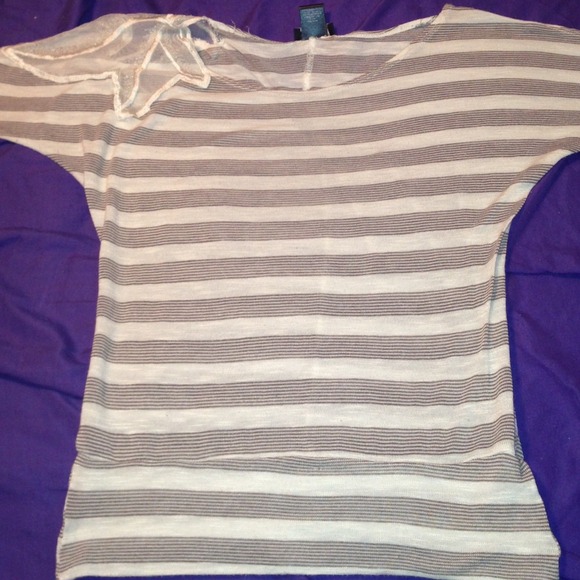 Wet Seal lightweight batwing sweater