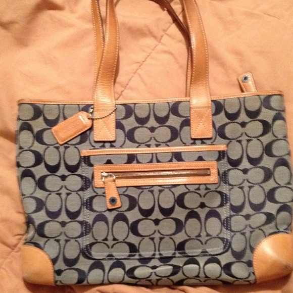 Hold for Fina!!  Coach purse
