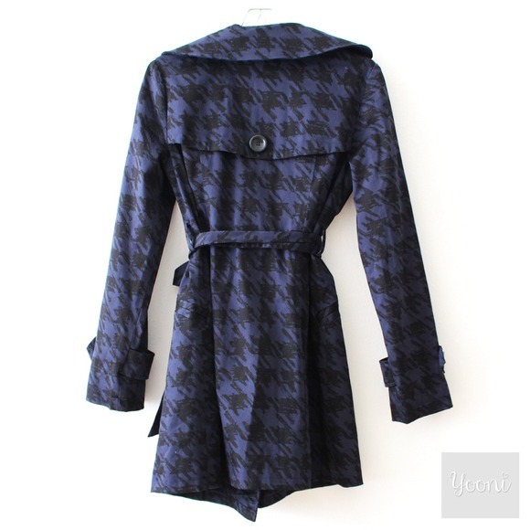 Houndstooth Trench Coat - Picture 2 of 3