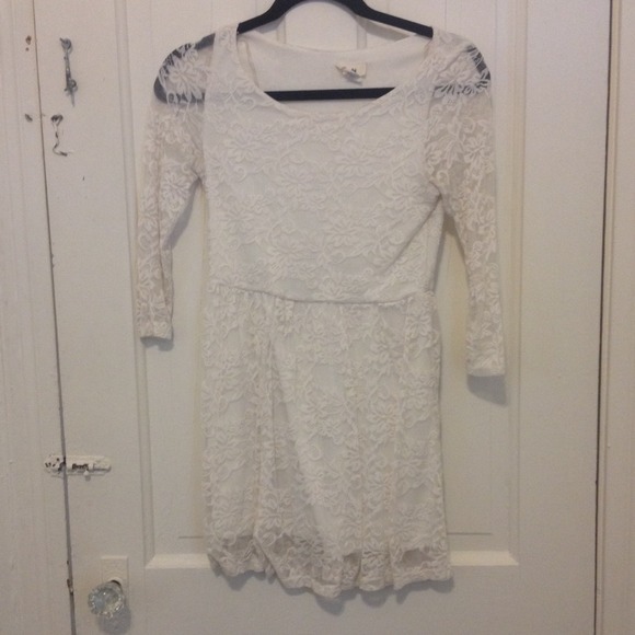 White lace dress