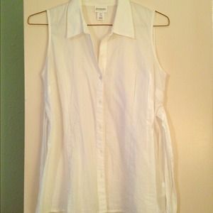 White, sleeveless, maternity button down.