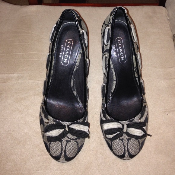 ❌REDUCED‼️Coach shoes