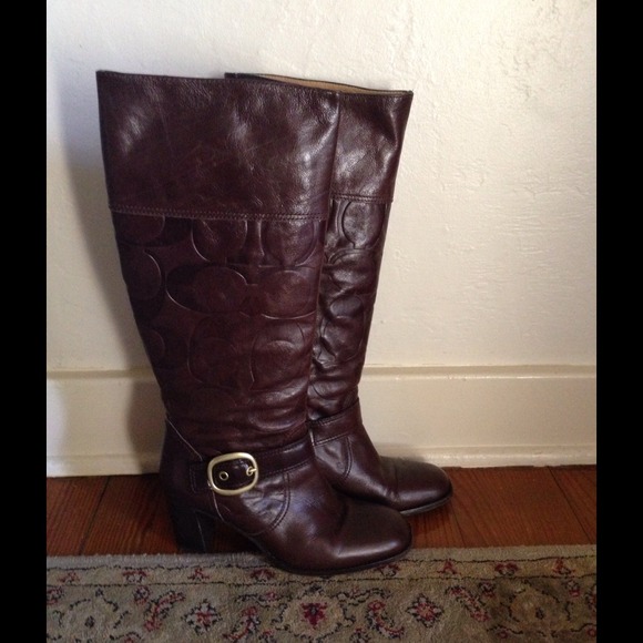 Coach boots