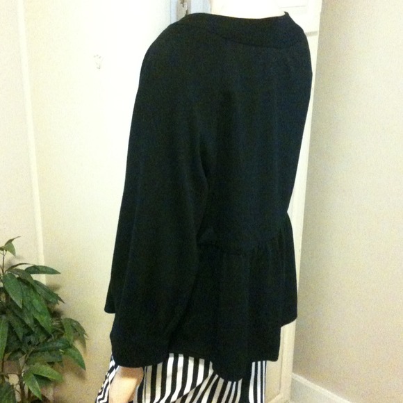 Black Jacket - Picture 3 of 4