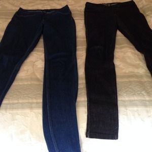 Blue and black jeggings