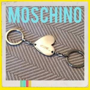✅PRICED REDUCED✅Moschino Double keychain