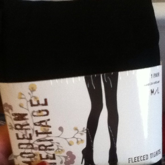 Black leggings