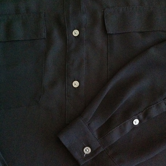 HOST PICKGap sheer top - Picture 4 of 4