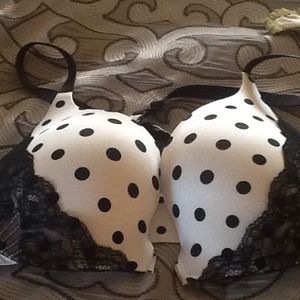 Victoria secret 36 DD bra