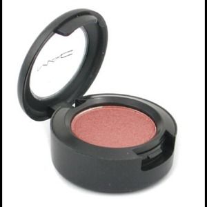 *SOLD* MAC Expensive Pink Eyeshadow