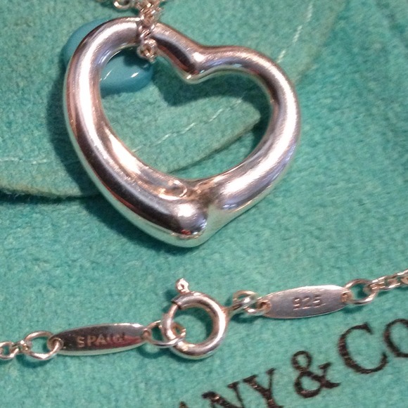 Authentic Tiffany Elsa Peretti® Open Heart Pendant - Picture 4 of 4