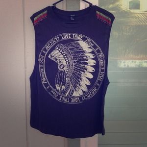 ✨SOLD✨Native American Muscle Tee
