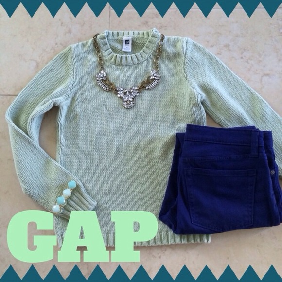 GAP Sweaters - 🚫SOLD in Bundle🚫Gap Sweater in Light Green