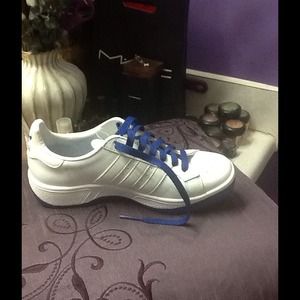 Adidas  Sneakers🌟SOLD🌟