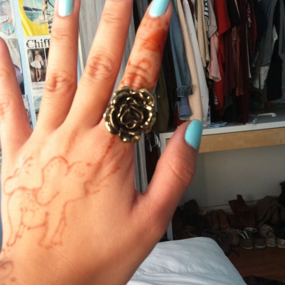 ✨ Rings - Picture 2 of 4